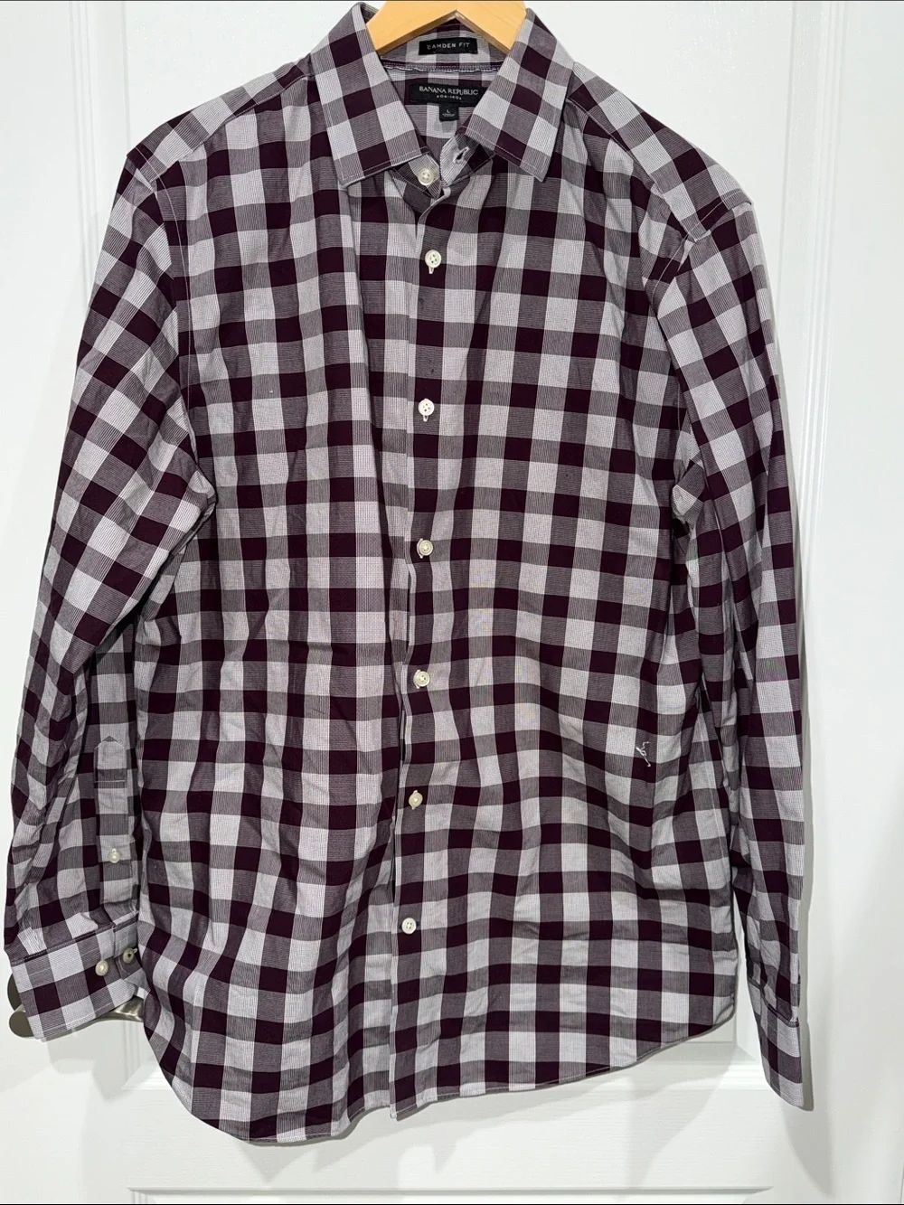 Banana Republic Men's Check Button-Down Shirt Maroon & Gray Camden fit non-iron